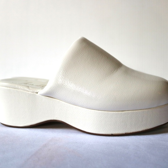 London Rag Lori Solid Platform Slip On Mules White Clogs Sliders Women's Size 8 - Picture 3 of 8